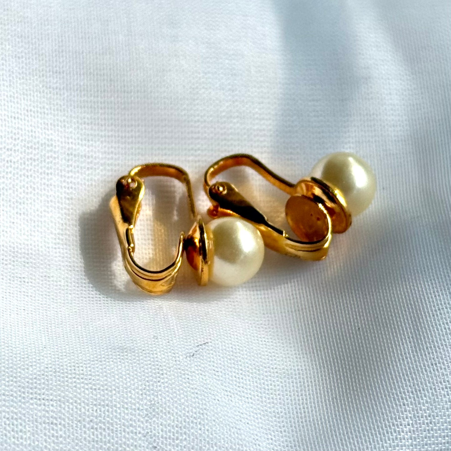 Secondhand Faux Pearl & Gold Toned Earrings