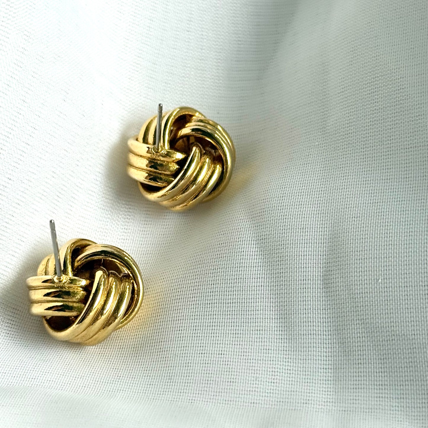 Secondhand Knot Gold Toned Earrings