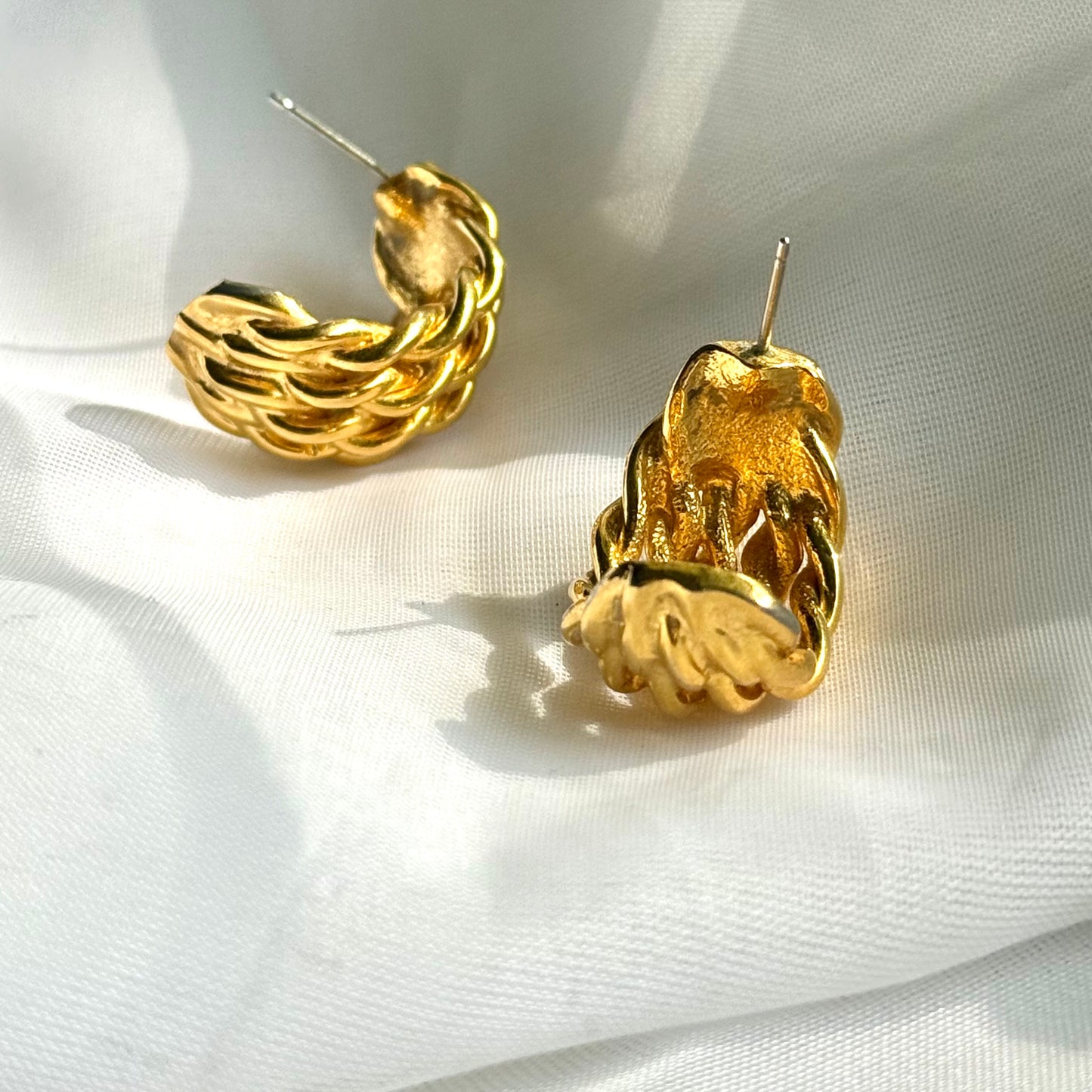 Secondhand Gold Toned Chain Earrings