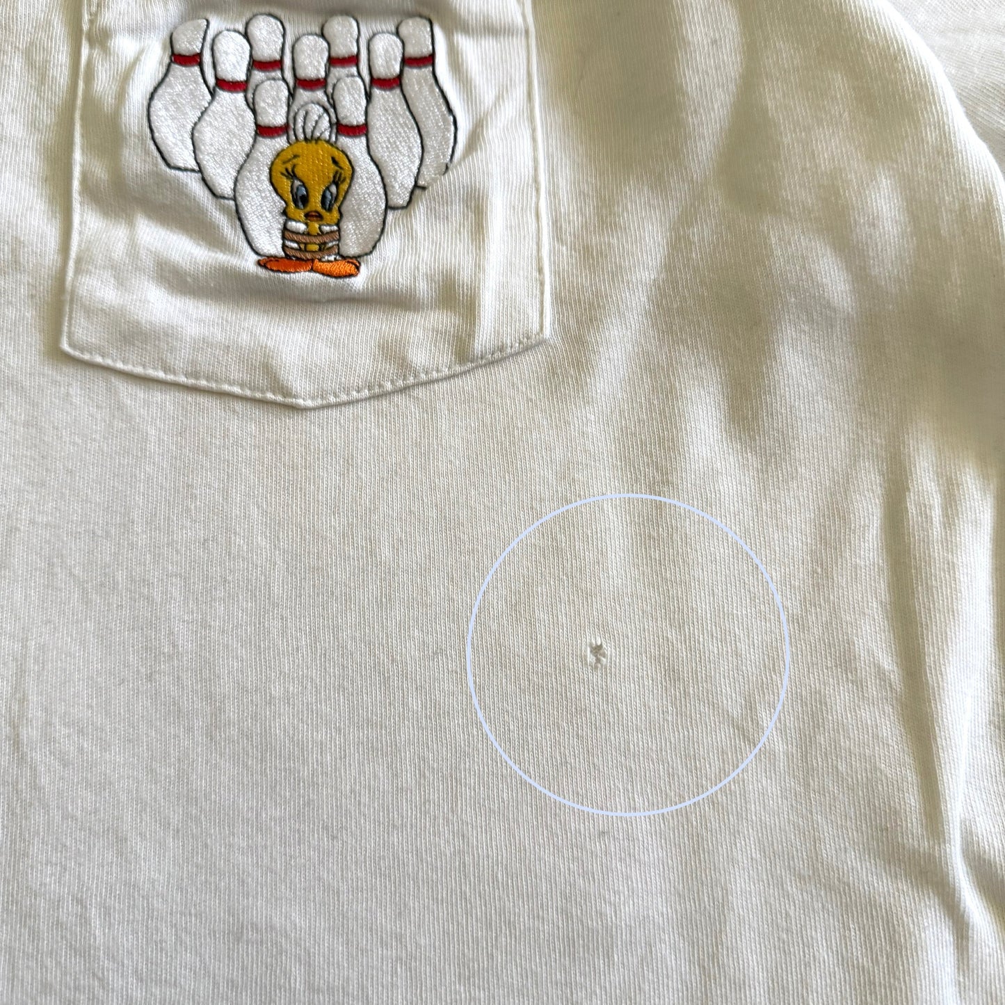 Secondhand Warner Brothers, Sylvester & Tweety Bird Bowling T-Shirt
