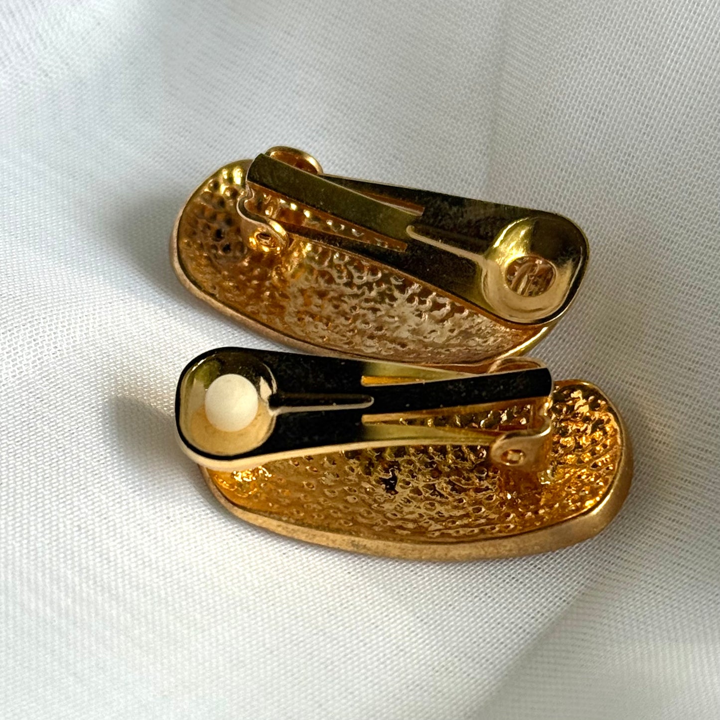 Vintage 80's Style Green and Peach Earrings