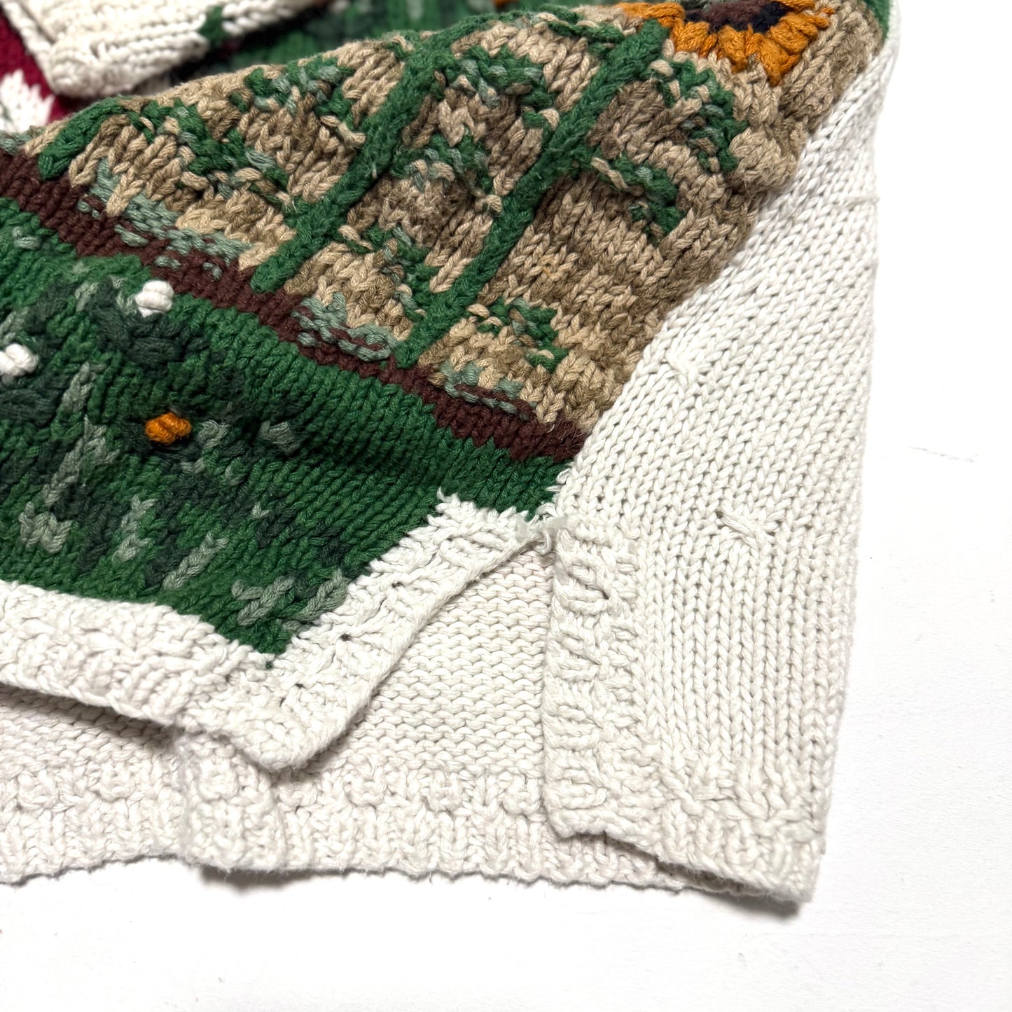 Vintage Signatures by Northern Isles, Cat & Sunflowers Sweater