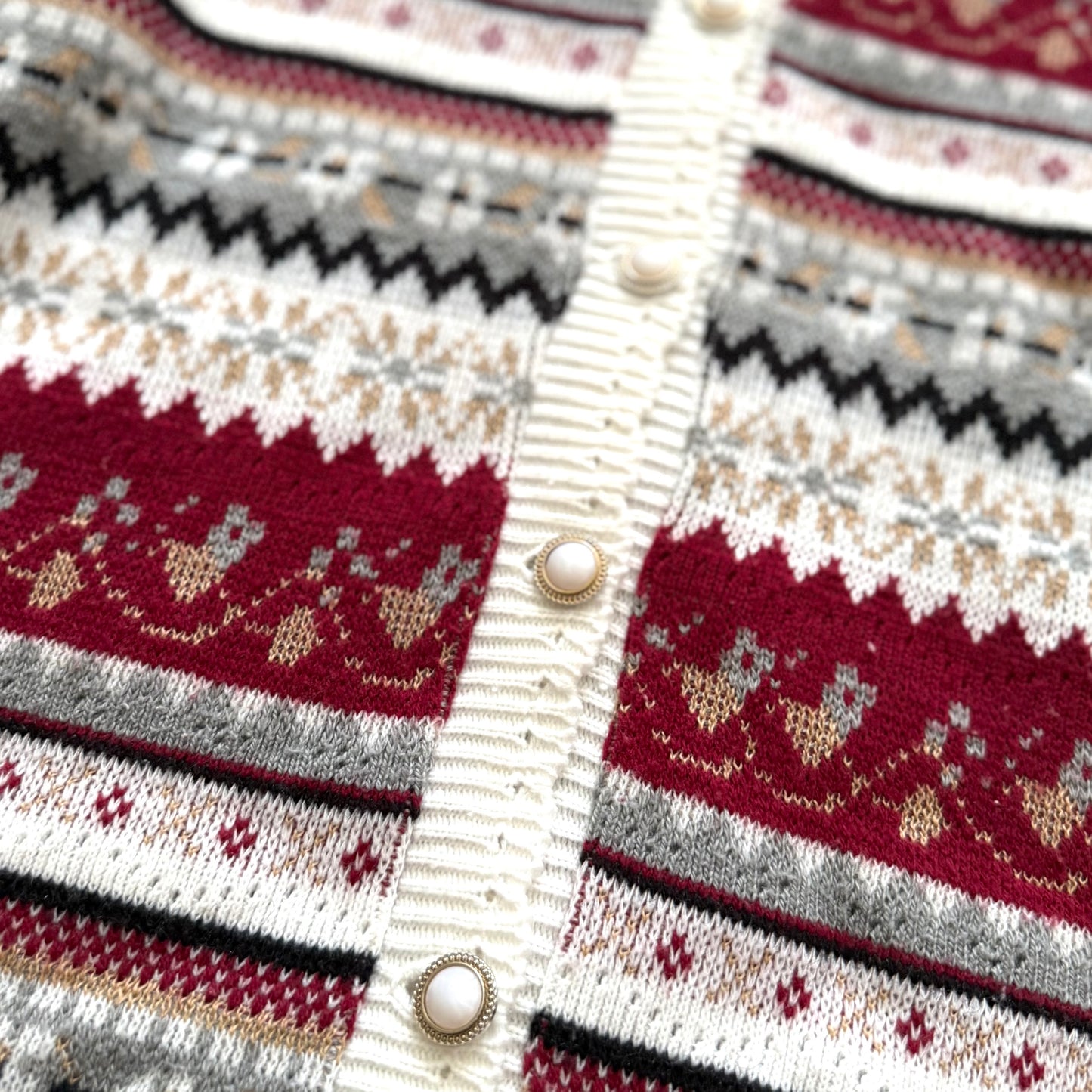 Vintage Jessie, Cardigan