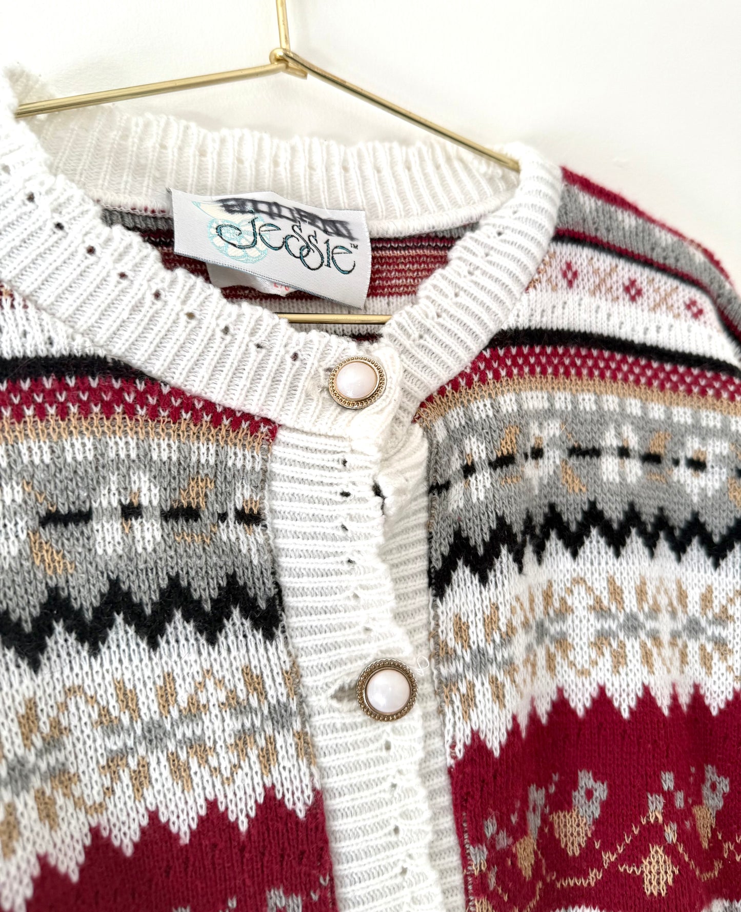 Vintage Jessie, Cardigan
