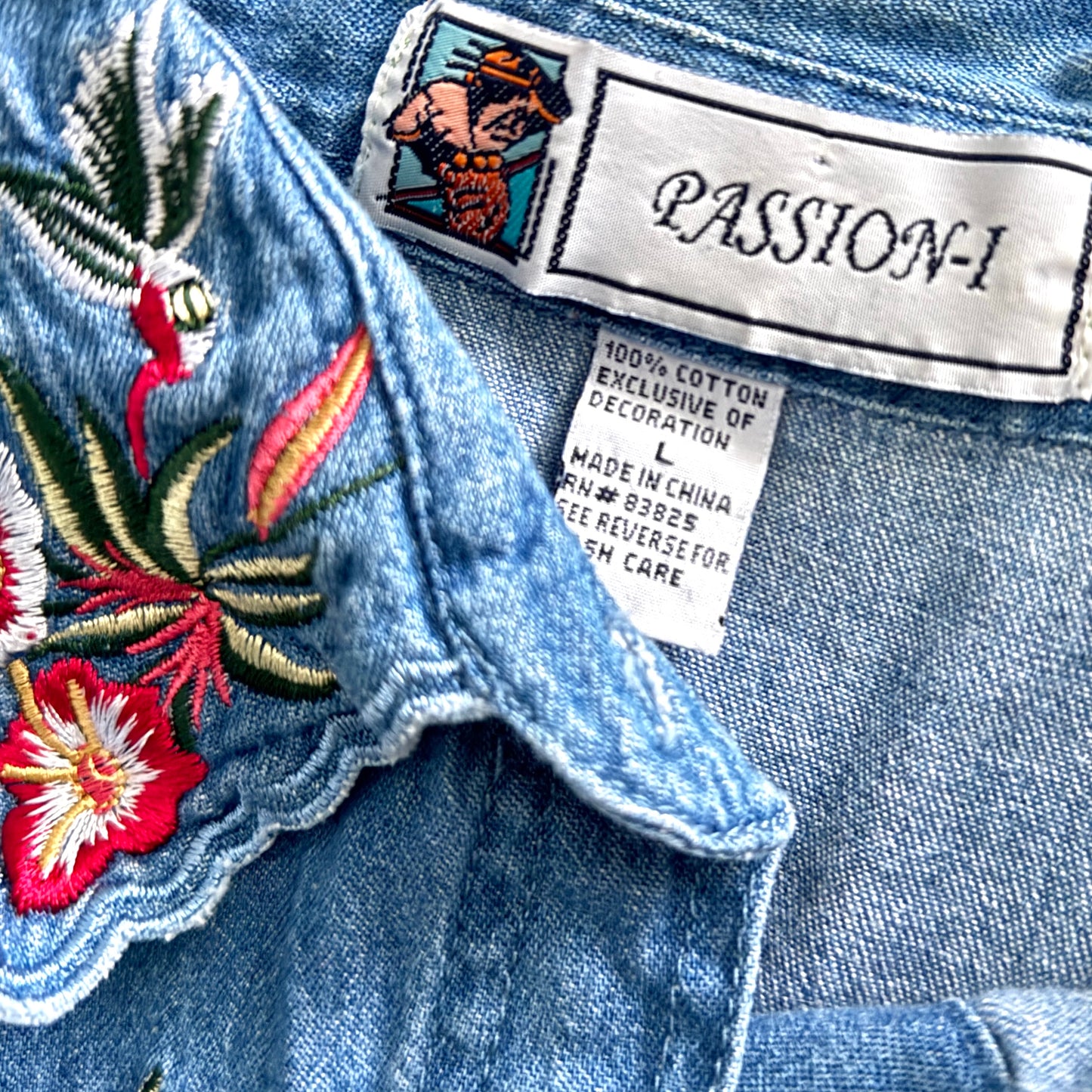 Vintage Passion - I, Denim Floral Button Down Shirt