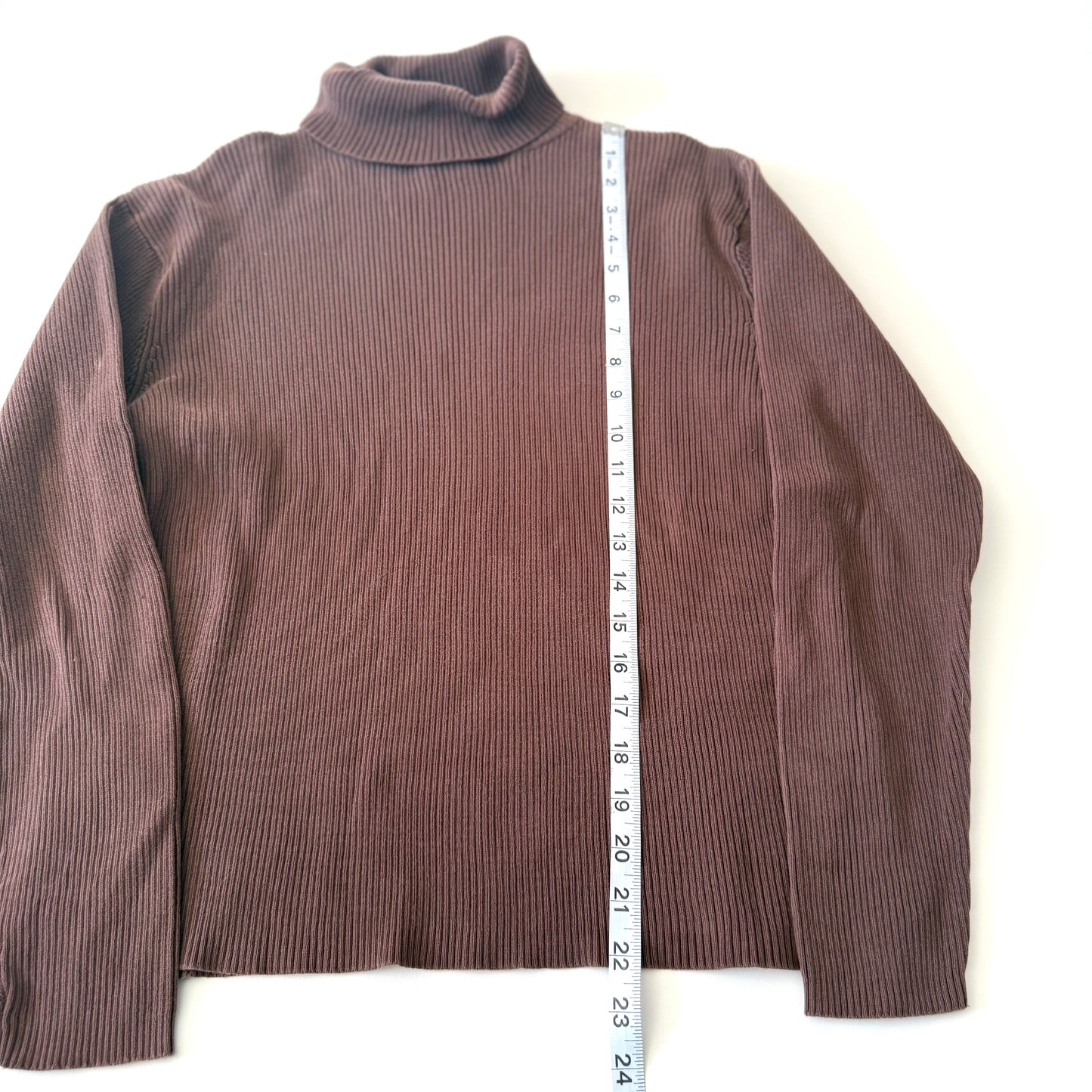 Secondhand Moda Intl, Turtleneck