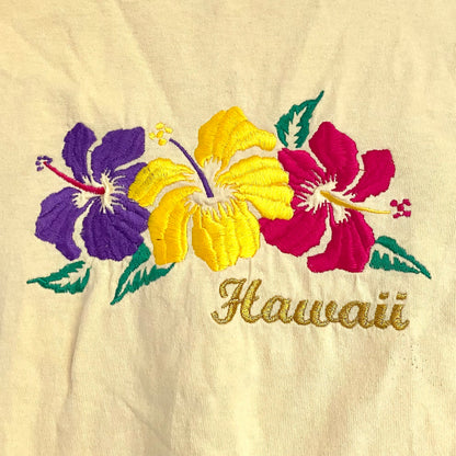Hawaii, Secondhand T-shirt with Hibiscus Flowers