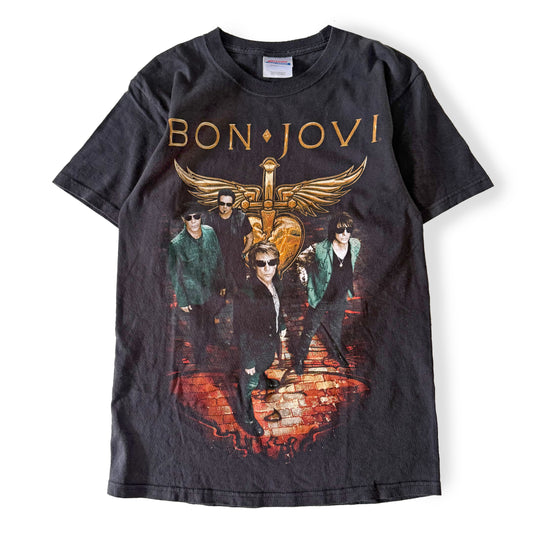 Secondhand Bon Jovi, Band T-Shirt