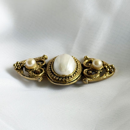 Vintage 1980's Gold Tone & Faux Pearl Brooch