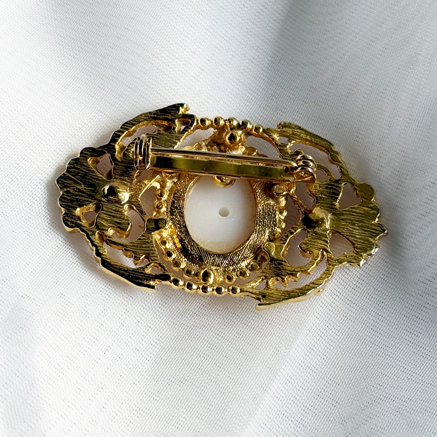 Secondhand Filagree Style Gold Tone & Pearl Brooch