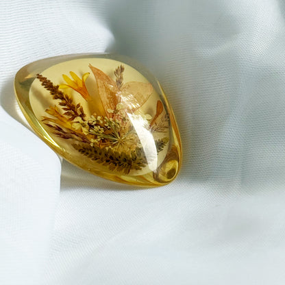 Vintage Lucite Style Dried Flower Brooch