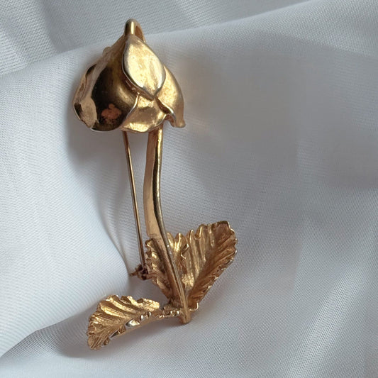 Vintage Gold Toned Flower Brooch