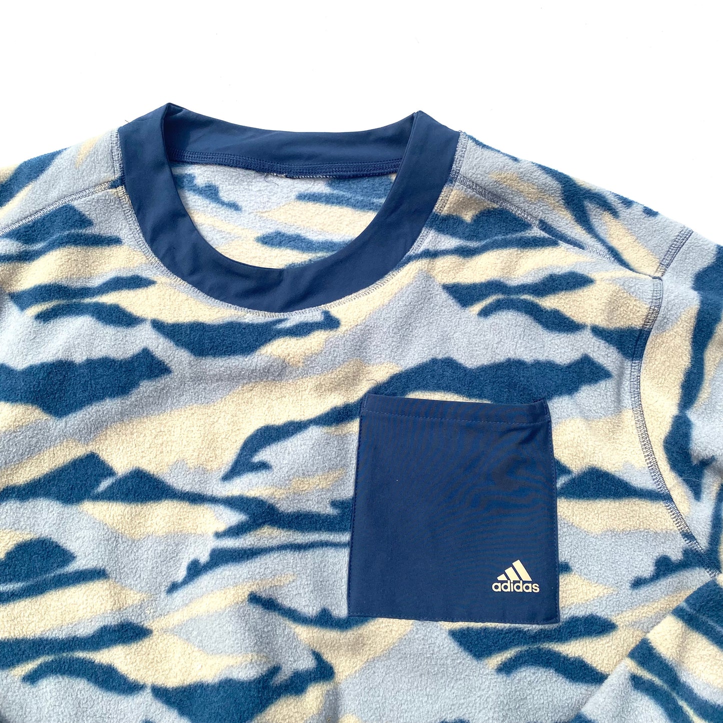 Secondhand Adidas Camo Texture-Print Crew Sweatshirt