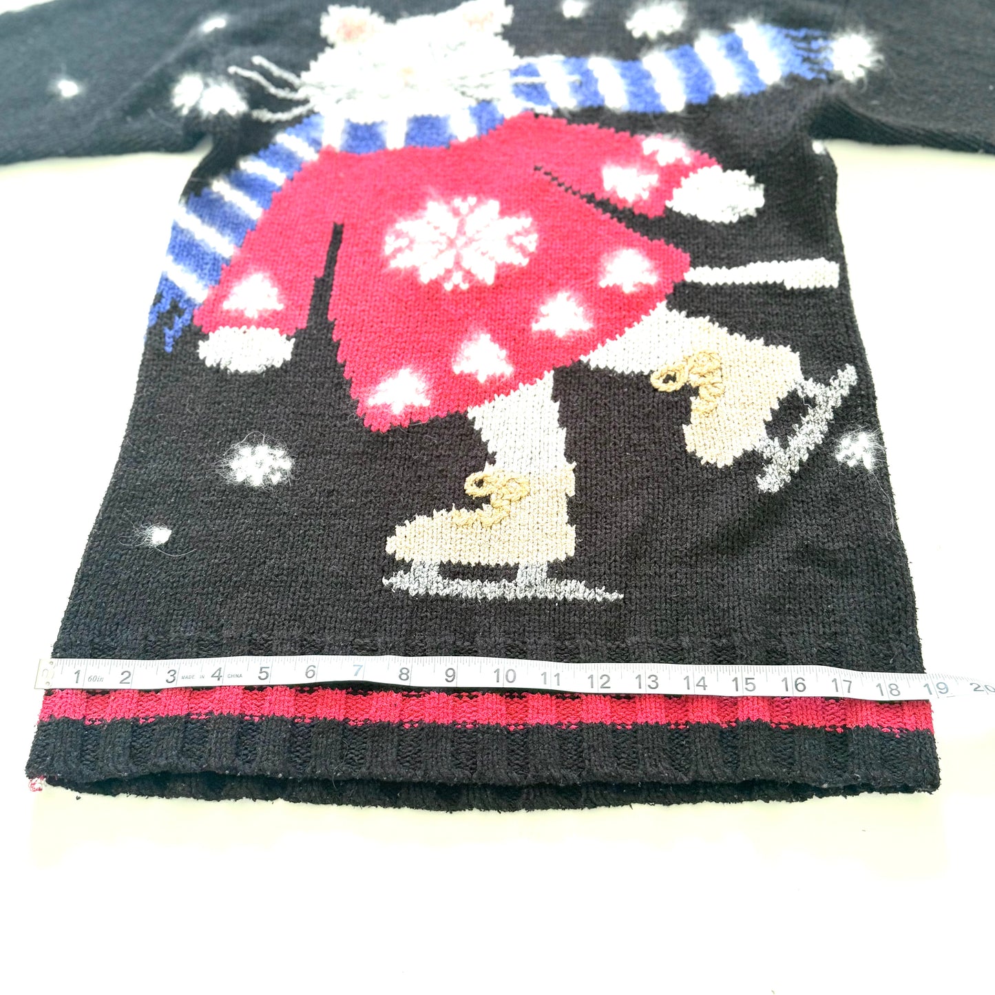 Vintage Northern Isles, Ice Skating Cat Sweater