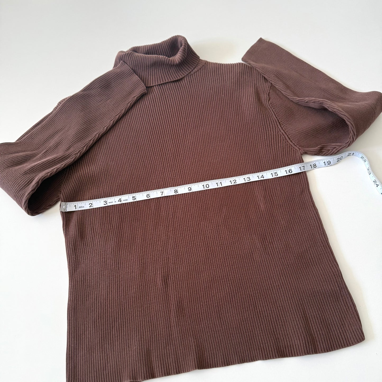 Secondhand Moda Intl, Turtleneck