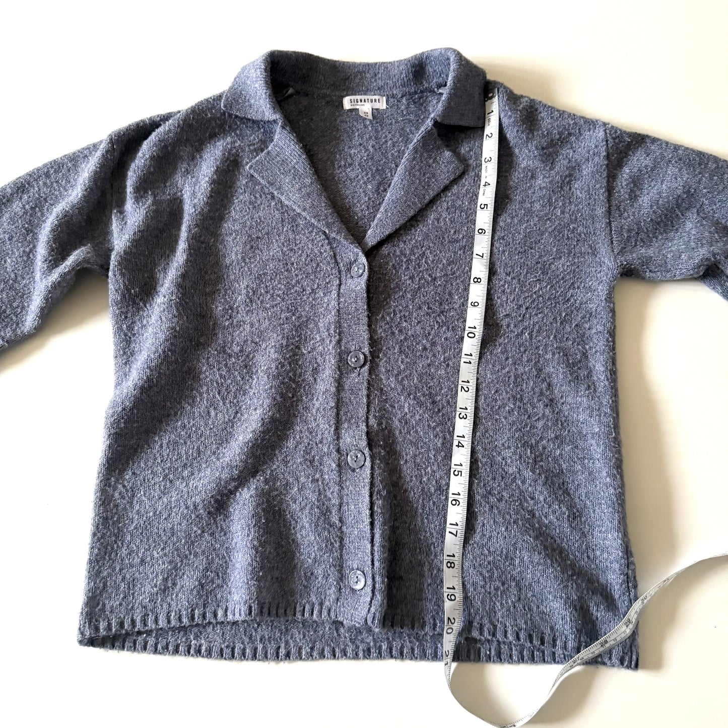 Secondhand Signature, Cardigan