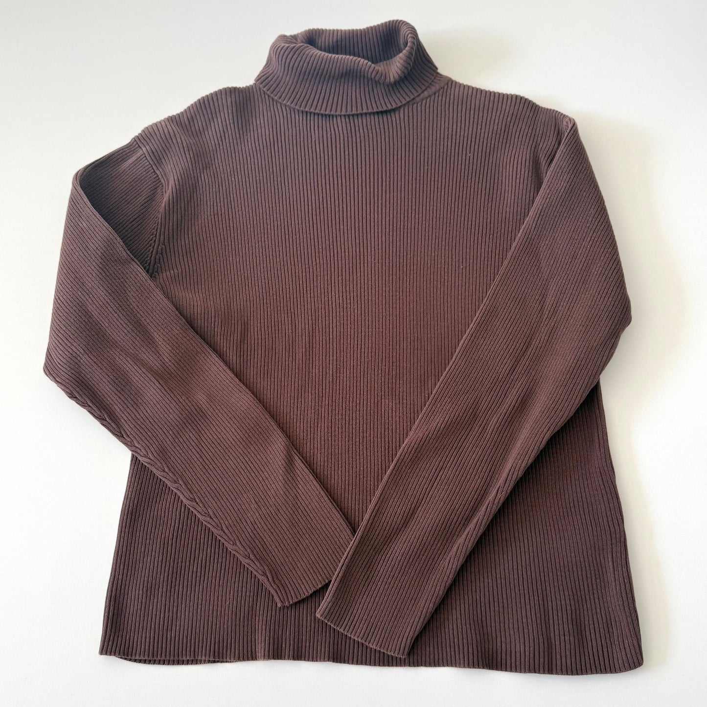 Secondhand Moda Intl, Turtleneck