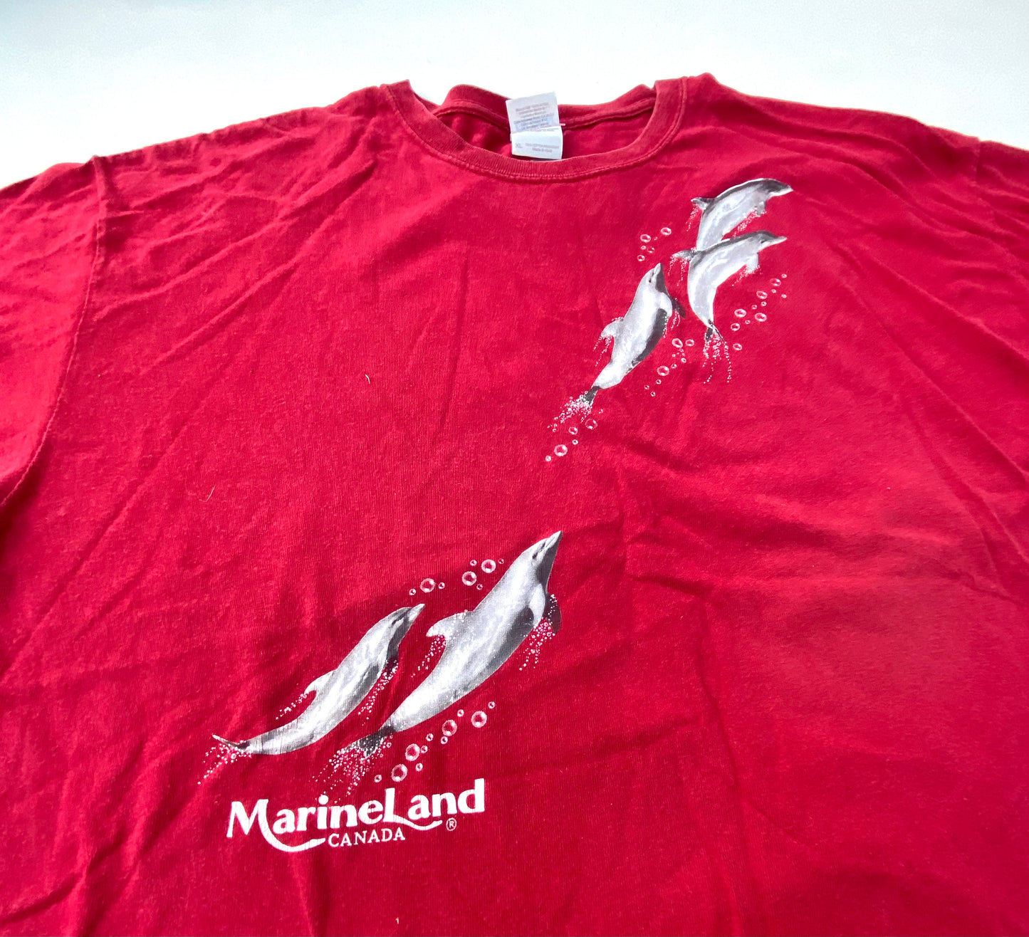 Secondhand Marine Land Dolphin T-shirt