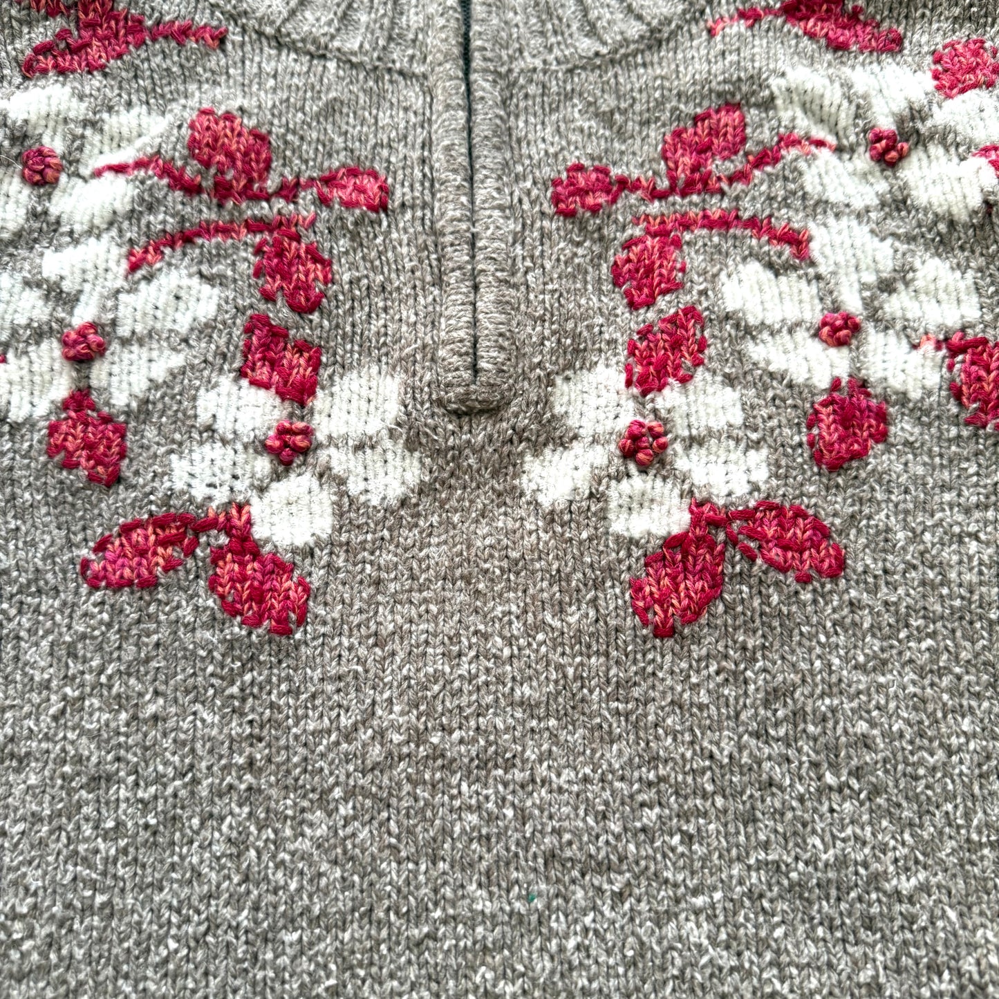 Secondhand Northern Reflections, Quarter Zip Sweater