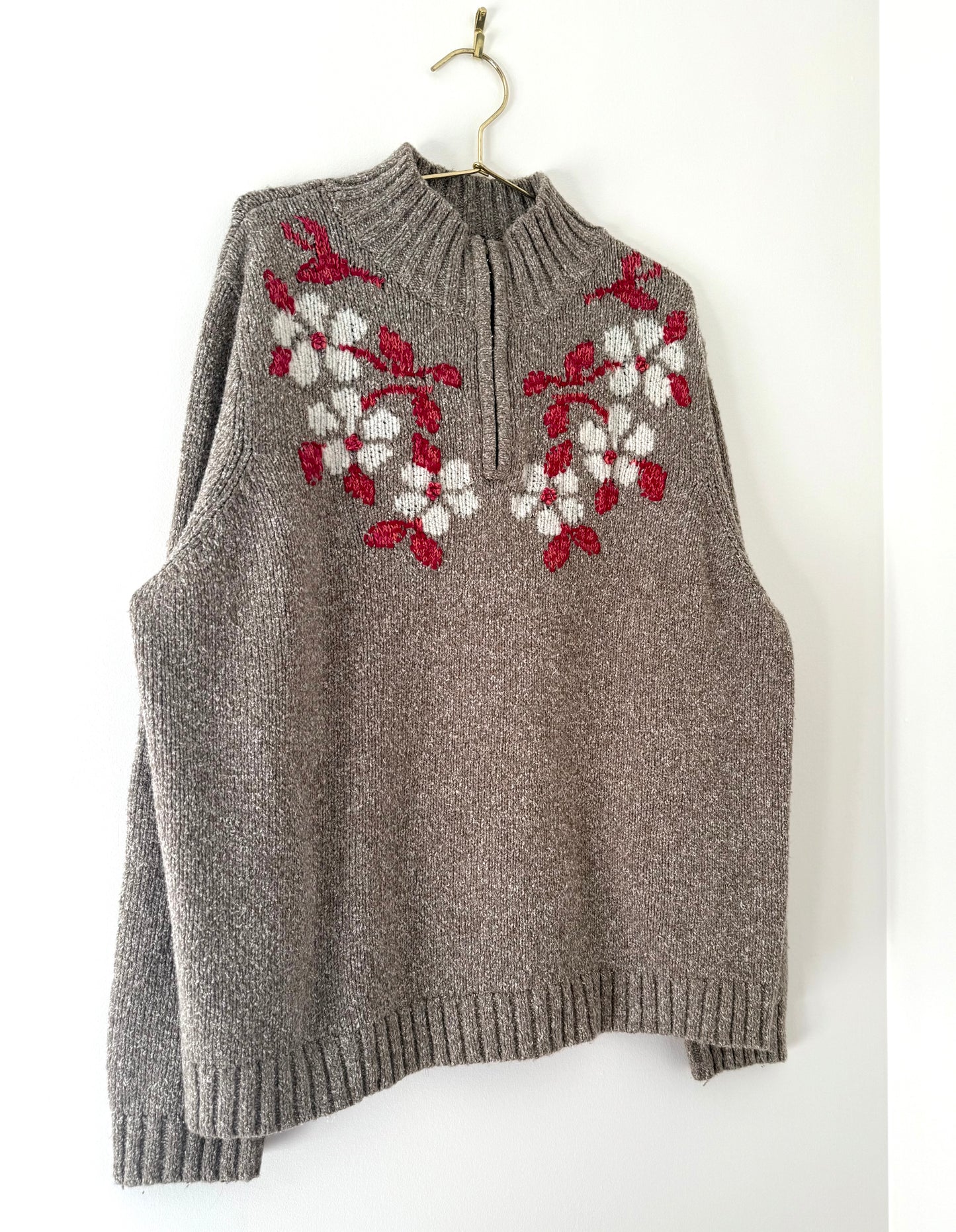 Secondhand Northern Reflections, Quarter Zip Sweater