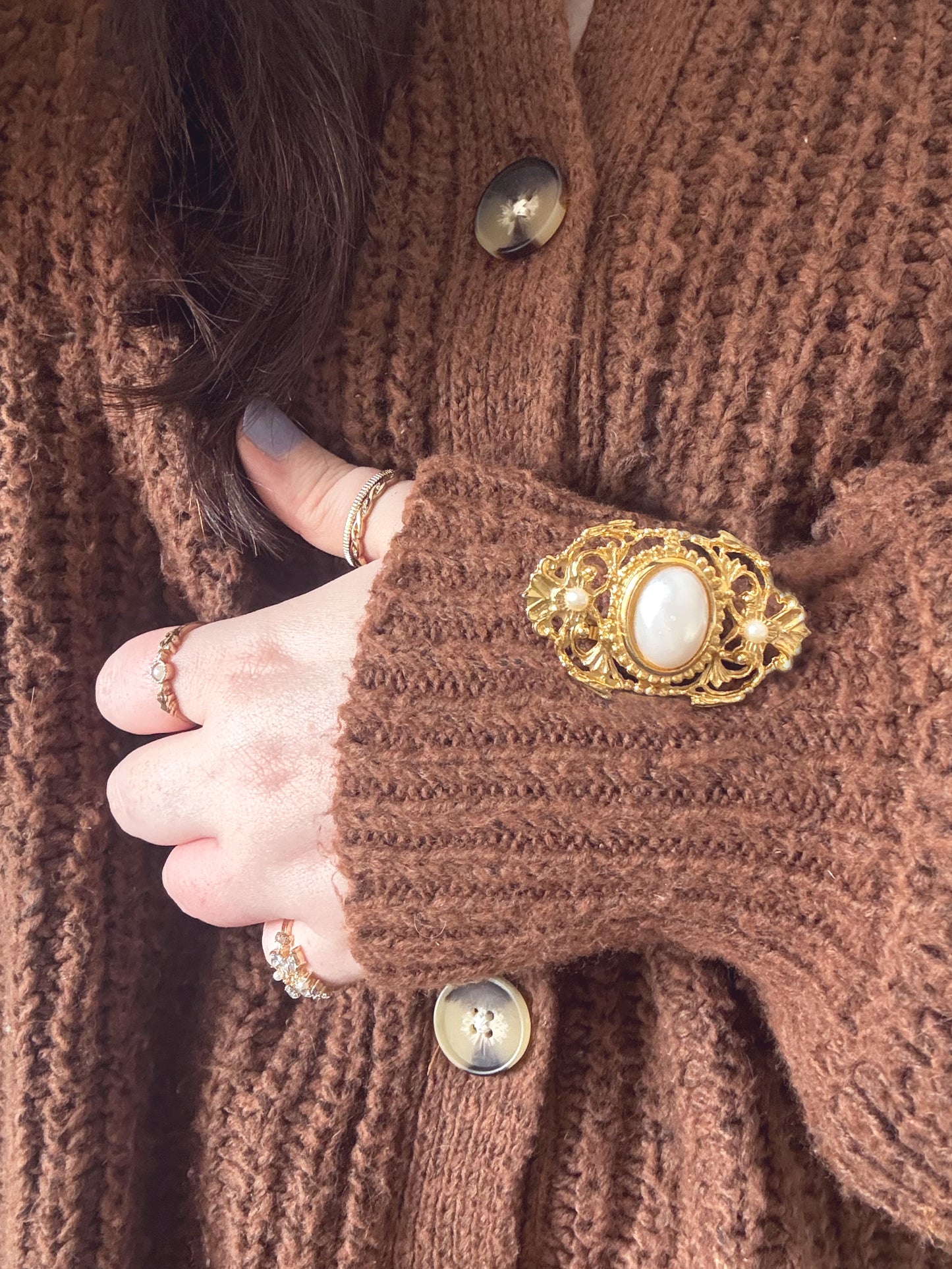 Secondhand Filagree Style Gold Tone & Pearl Brooch