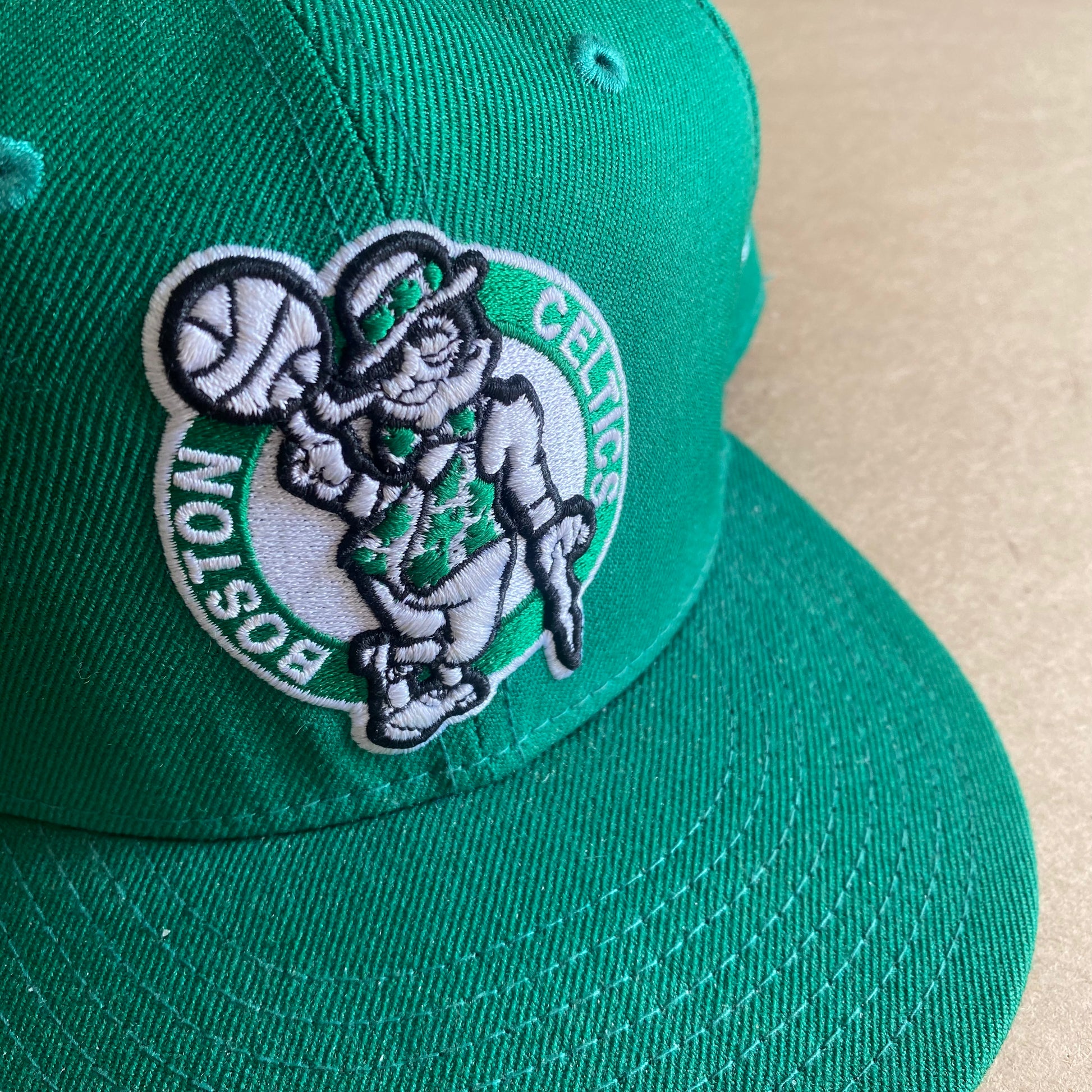 Secondhand New Era Boston Celtics Hat – TheBoyfriendsCloset